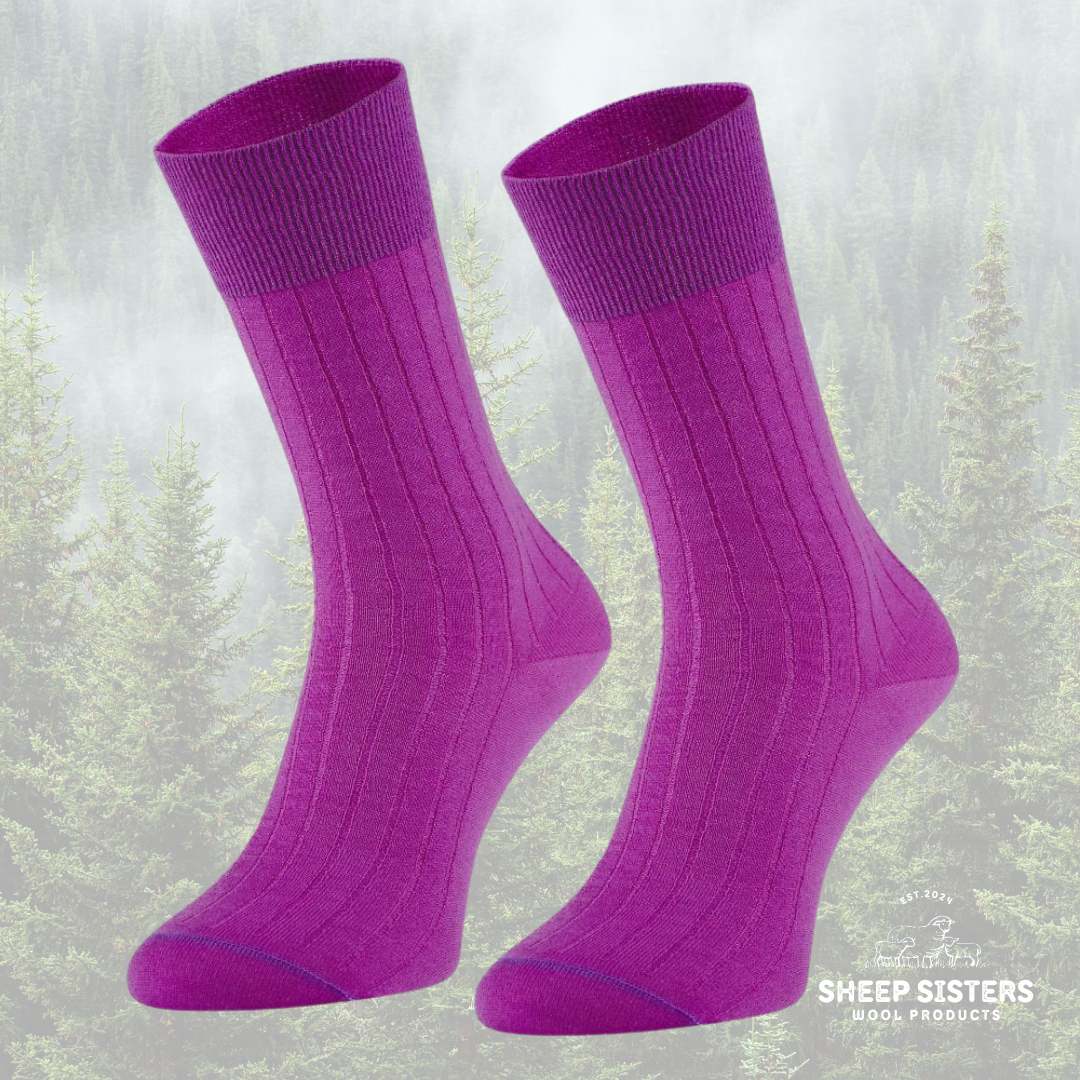 94% Merino Wool Feather Socks - Fuchsia