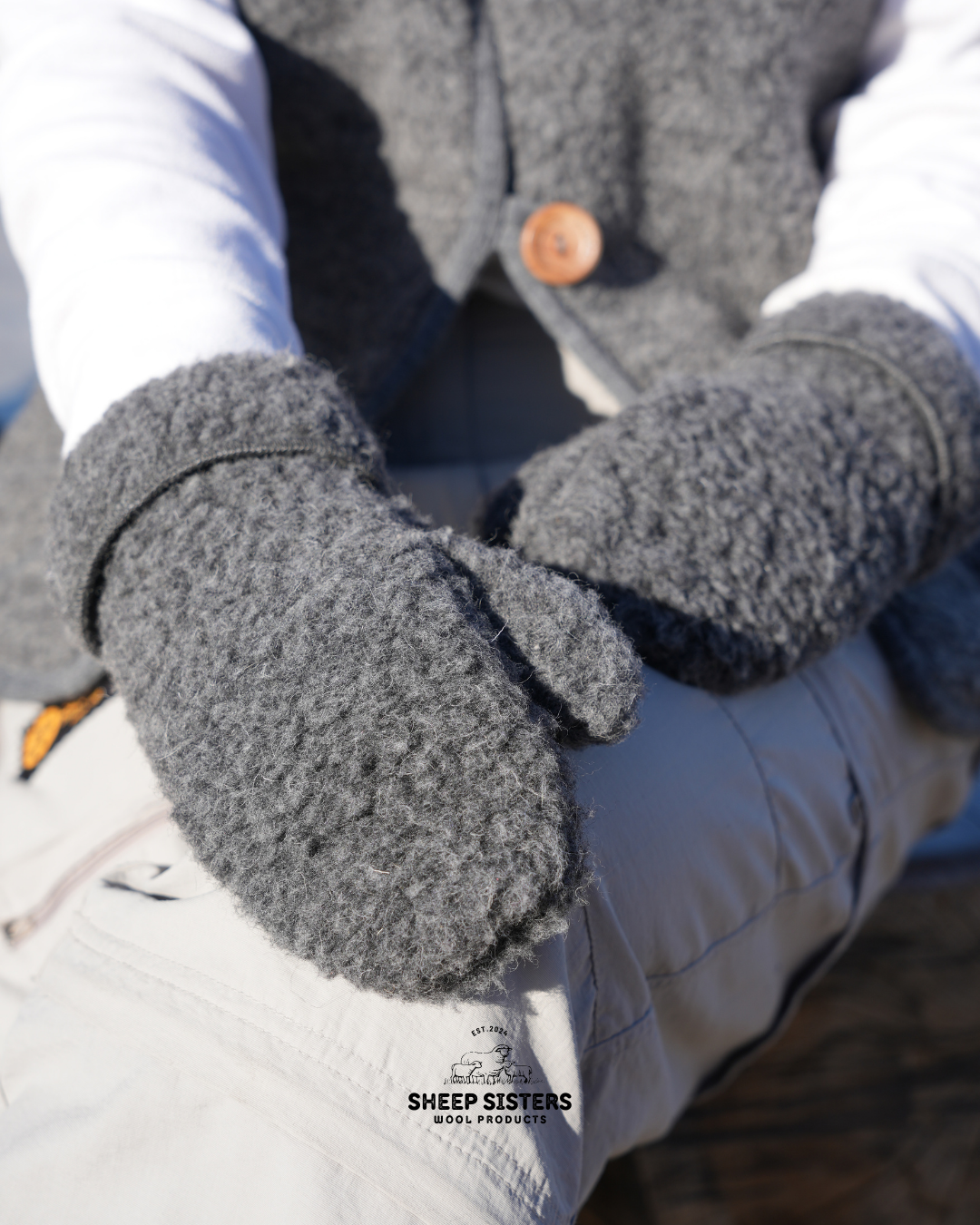 クラウドミトンの中の手